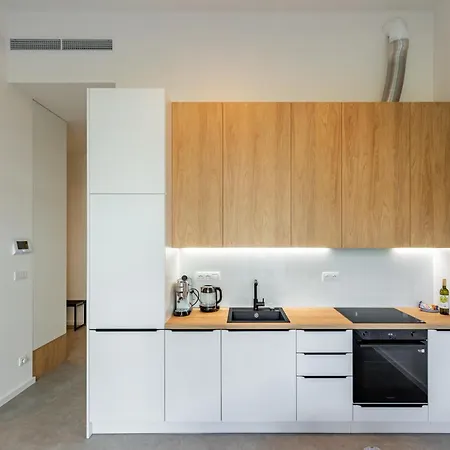 شقة Modern Oasis In Bratislava's Heaven