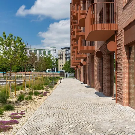 Modern Oasis In Bratislava's Heaven Apartmán Bratislava