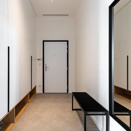 Modern Oasis In Bratislava's Heaven ברטיסלאבה